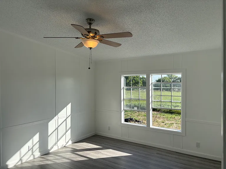 3957 FM 2331 — Photo 8