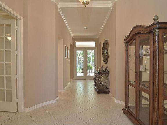 2nd image of 1615 Hill Spring Dr