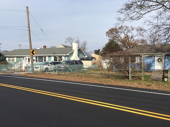 4th image of 288 Kettle Creek Rd