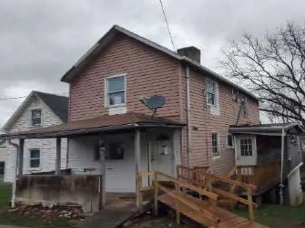 19 Gibson Ave, Washington, PA 15301