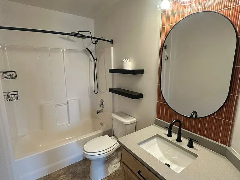 1584 E Sandalwood Dr — Photo 18