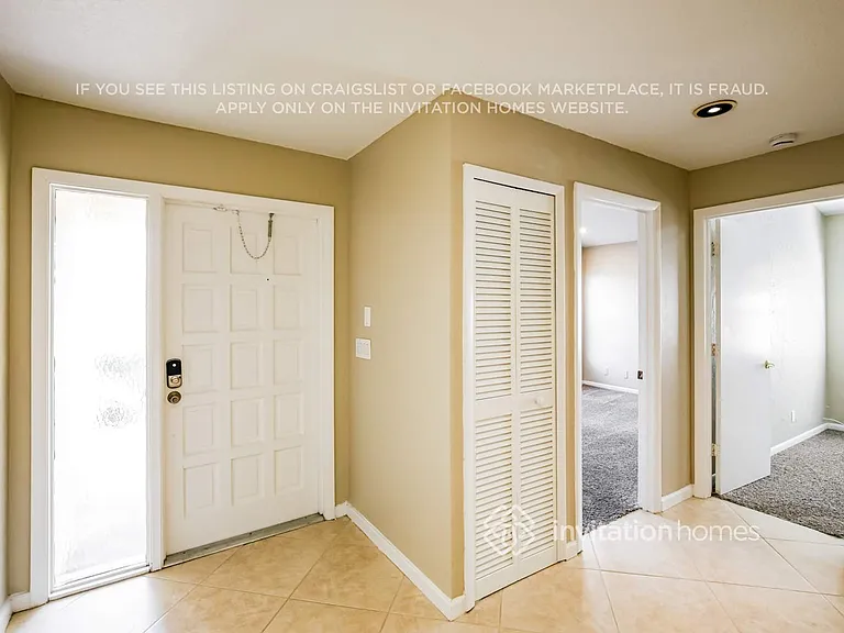 7045 Golf Pointe Cir — Photo 13
