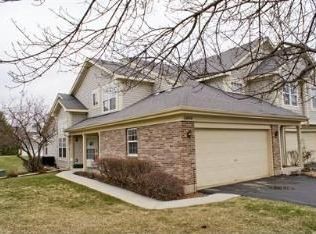 6840 W Monticello Ct, Gurnee, IL 60031