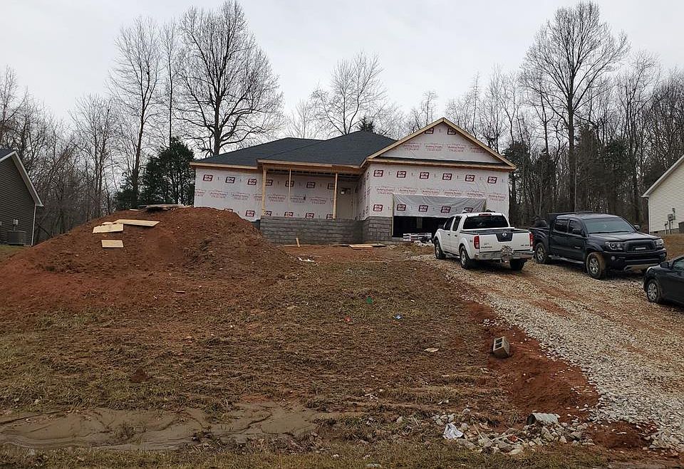 2nd image of 210 Homewood Blvd
