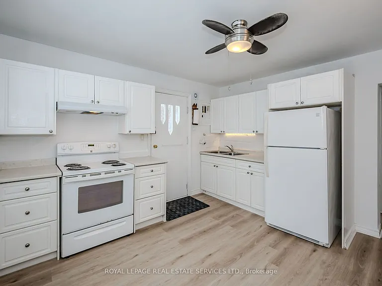 3209 Bronte Rd — Photo 12