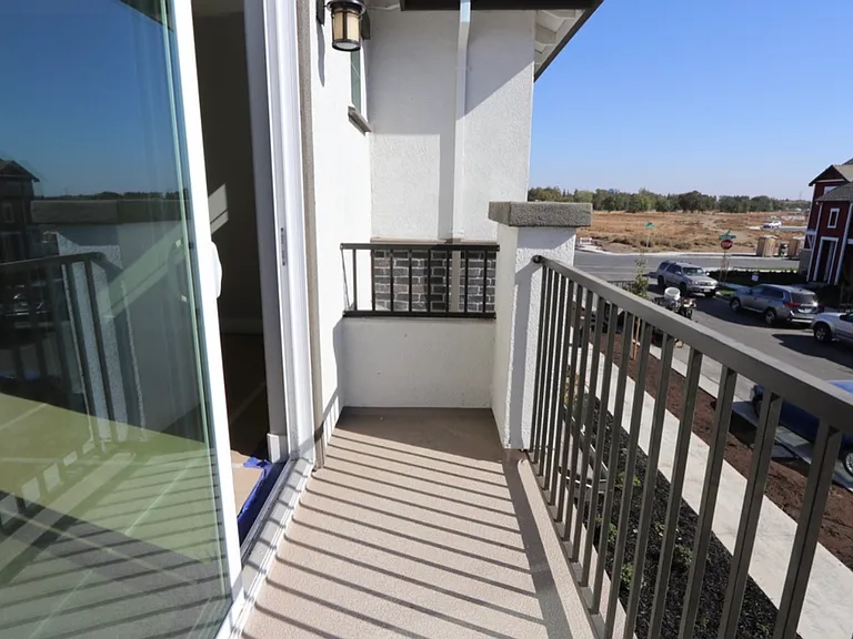 2973 Honey Opal Ave — Photo 16