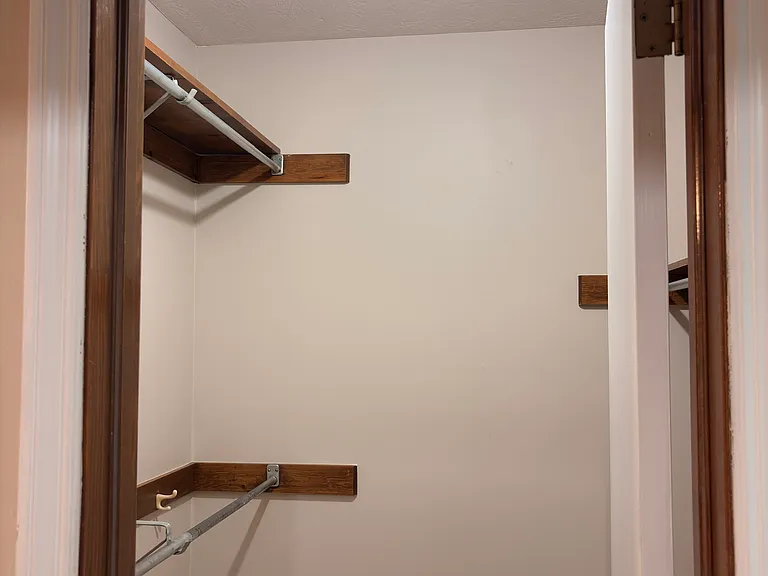 5990 Kirkwall Ct W — Photo 19