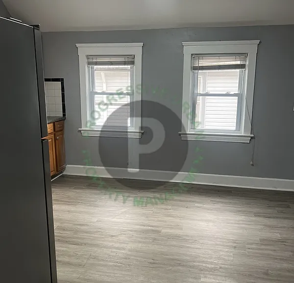 3586 W 47th St — Photo 7