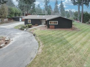 225 SW 171st St, Normandy Park, WA 98166
