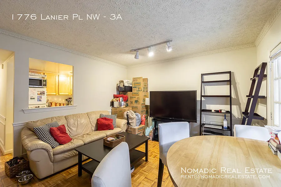 Building Photo - 1776 Lanier Pl NW #3A