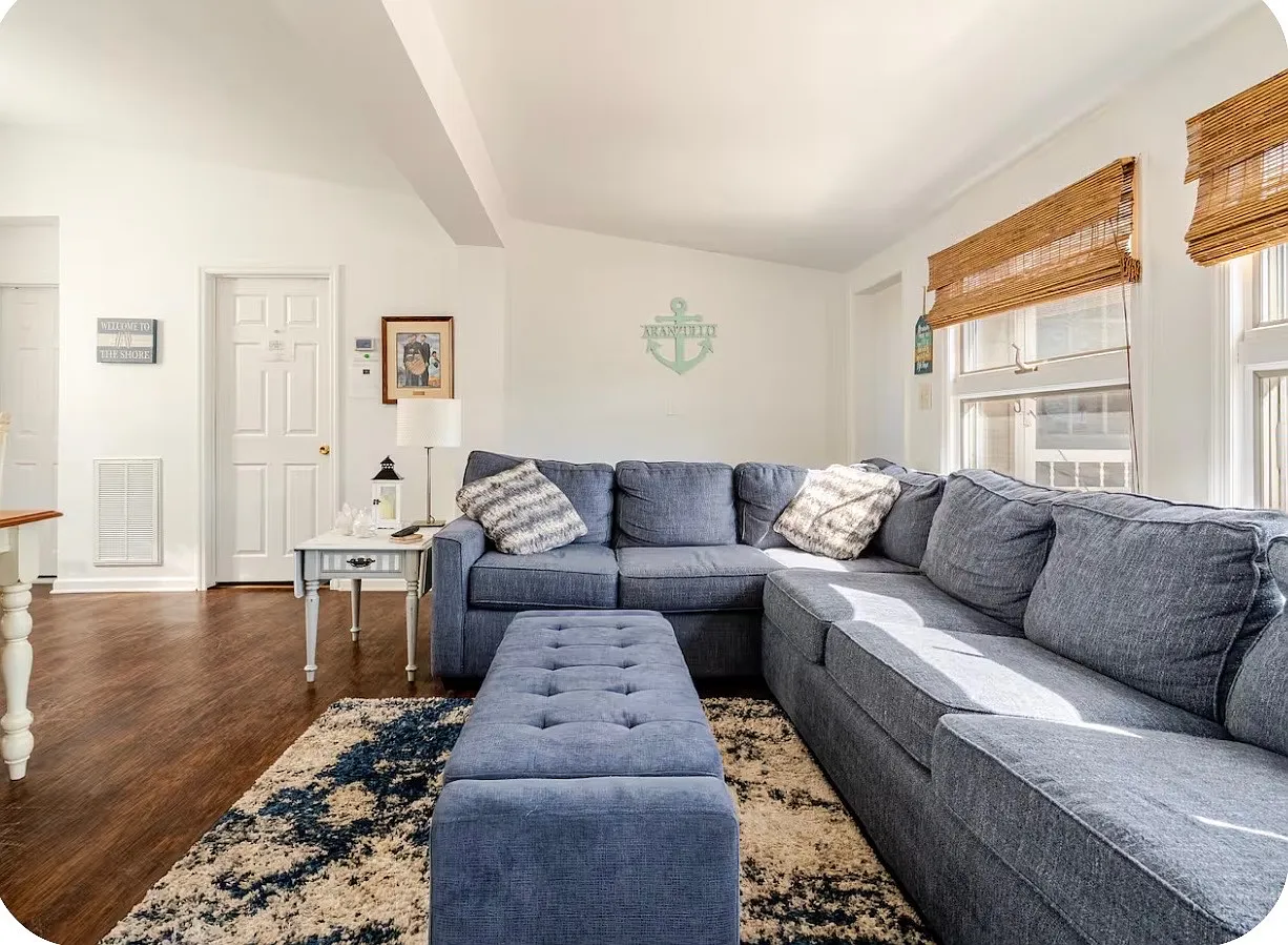 4 bed, 1387 sqft, $2,500 — Photo 4