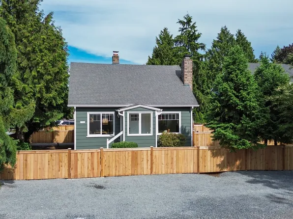 11556 17th Avenue NE, Seattle, WA 98125