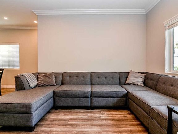 4th image of 524 E Angeleno Ave #102
