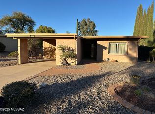 332 W Via Bacanora, Green Valley, AZ 85614