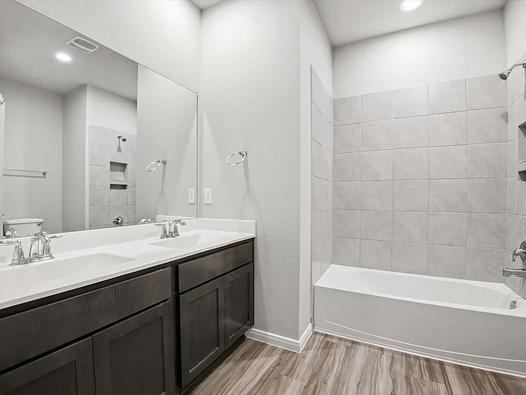 31122 Gullwing Manor Dr — Photo 17