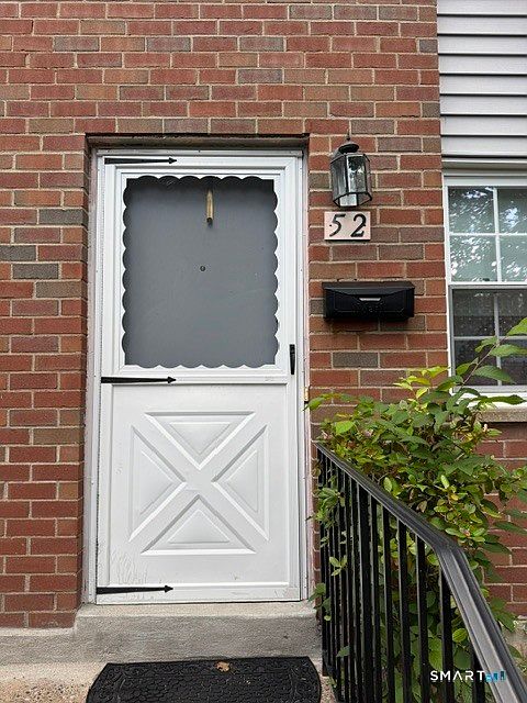2nd image of 35 Beths Avenue #52