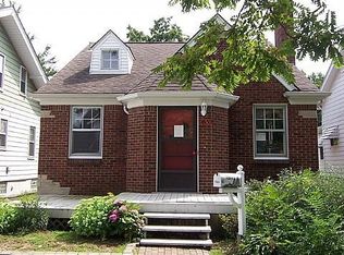 7354 Engleman Ave, Center Line, MI 48015