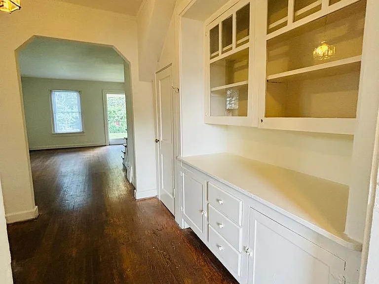 513 Progress St NE — Photo 9
