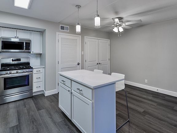 4th image of 641 Highland Park Dr #D