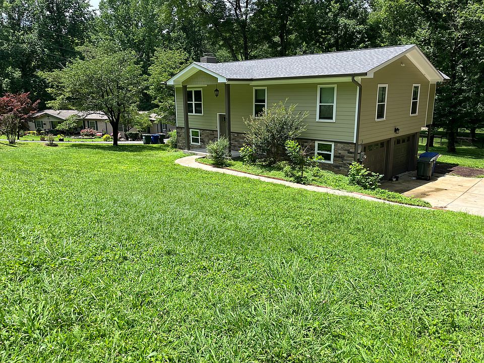 Front of house. Welcome to your new home!