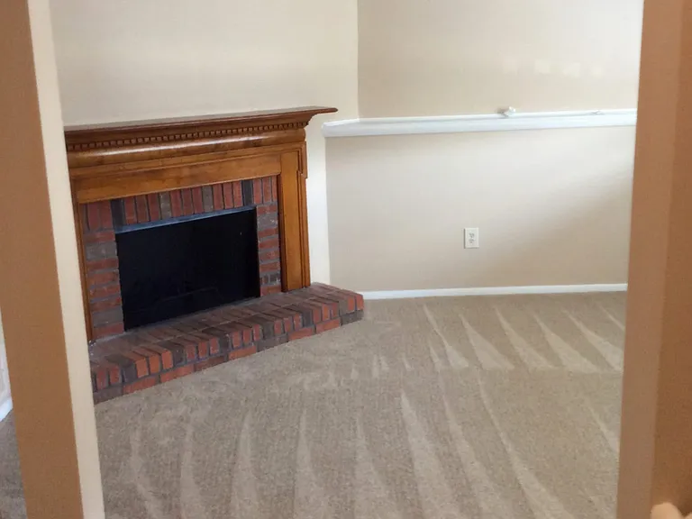 6126 Raintree Bnd — Photo 2
