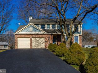 12502 Weyers Cave Ct, Herndon, VA 20170