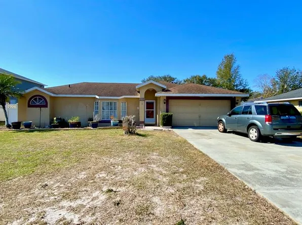 592 Holbrook Ave, Deltona, FL 32738
