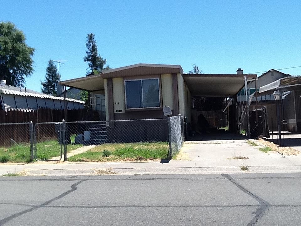 1st image of 414 Colin Kelly Dr