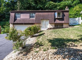 211 Cool Springs Rd, McKeesport, PA 15131