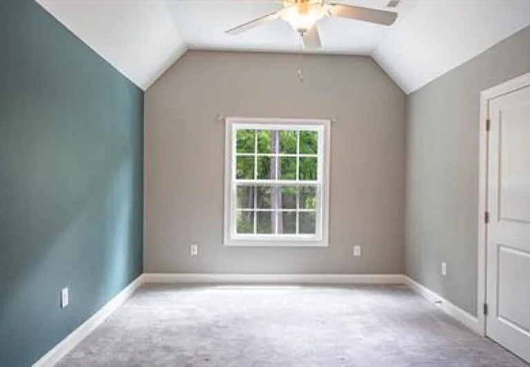 1808 E Indiana Ave — Photo 17