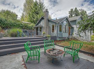 19233 68th Ave NE, Kenmore, WA 98028