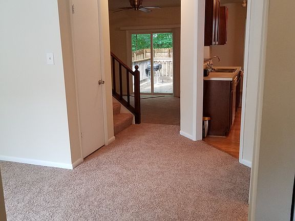 5th image of 1918 Airy Cir