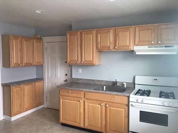 2nd image of 34 Willow St #1