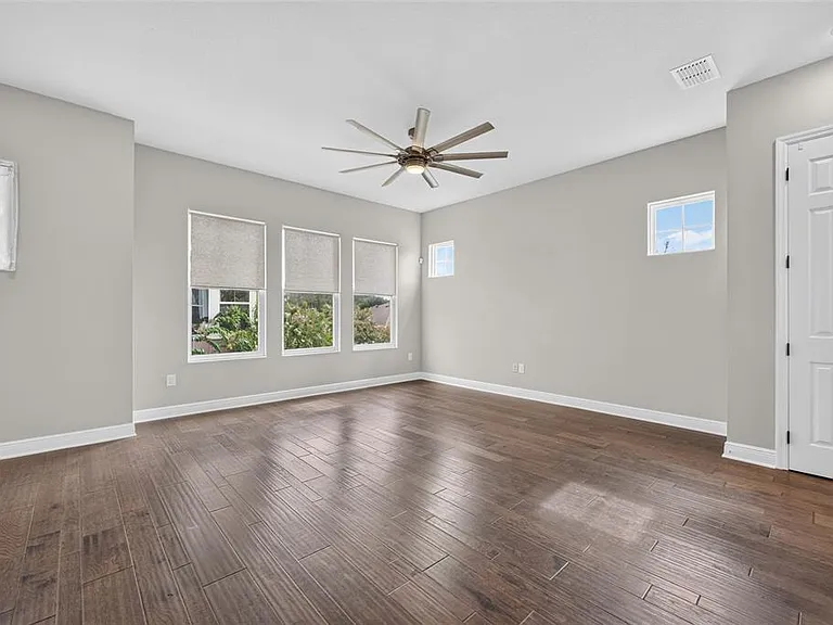 9597 Cavendish Dr — Photo 12