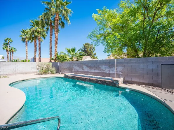 4908 Wind Break Ln, North Las Vegas, NV 89031