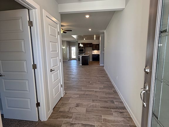 2nd image of 945 Keenland Ave