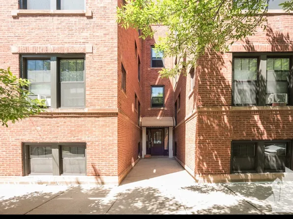 2612 W Gunnison St #1, Chicago, IL 60625