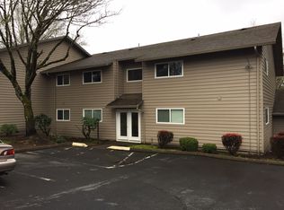 11361 SW Springwood Dr, Tigard, OR 97223