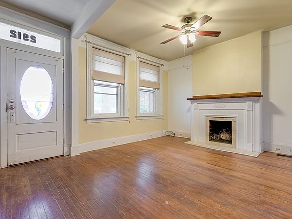 2nd image of 2912 Ellwood Ave APT A