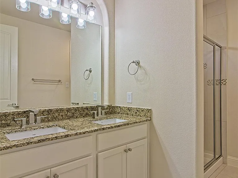 11201 Zimmerman Ln — Photo 20