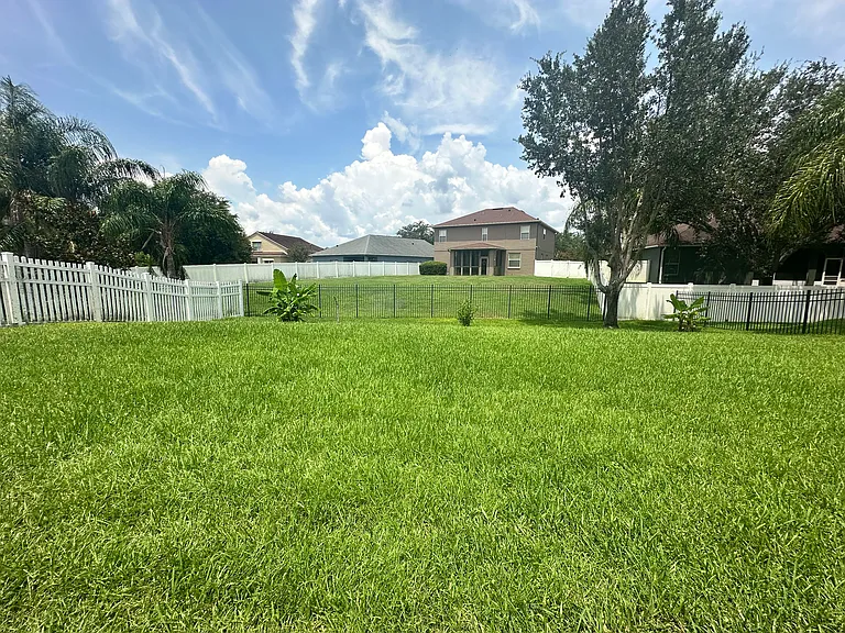 13448 Summer Rain Dr — Photo 39