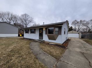 2016 Barnaby Dr, Loves Park, IL 61111