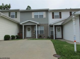 103 Olympic Ln, Fairmont, WV 26554