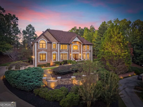 8585 Royal Troon Dr, Duluth, GA 30097