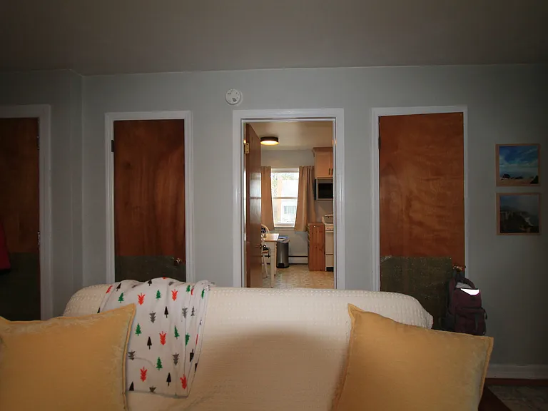718 E Foster Ave #2 — Photo 14