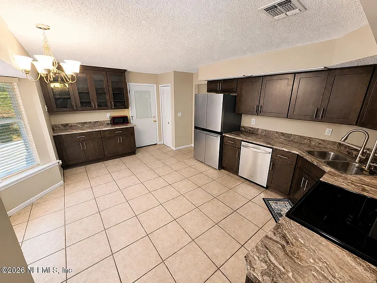 7855 Collins Ridge Blvd — Photo 5