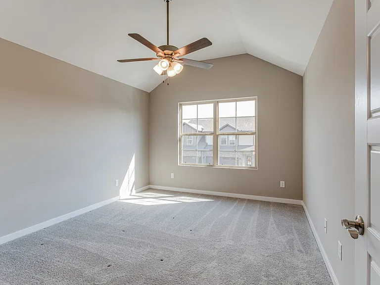 4128 Suntropic Ln — Photo 9
