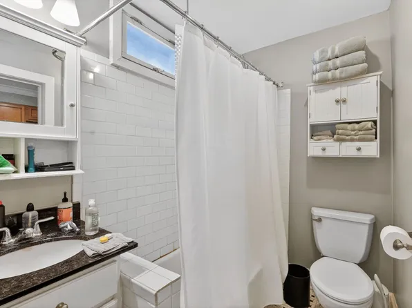 3909 Coliseum St #3909, New Orleans, LA 70115