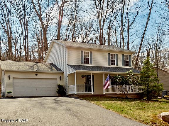 2nd image of 301 Shingle Mill Dr