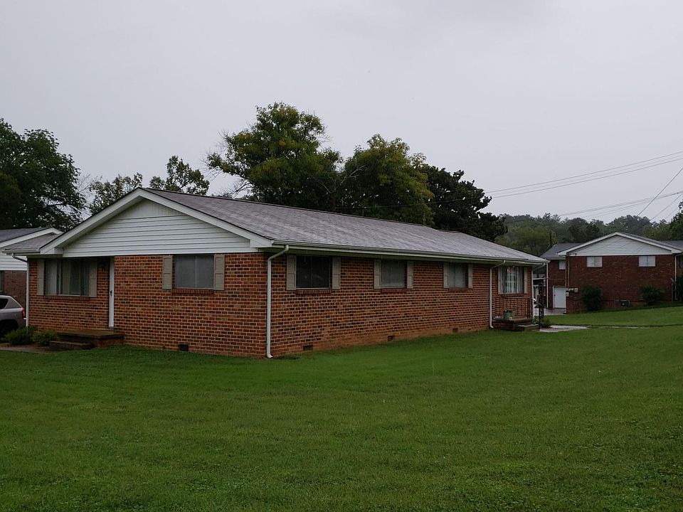 1st image of 324A Vista Dr